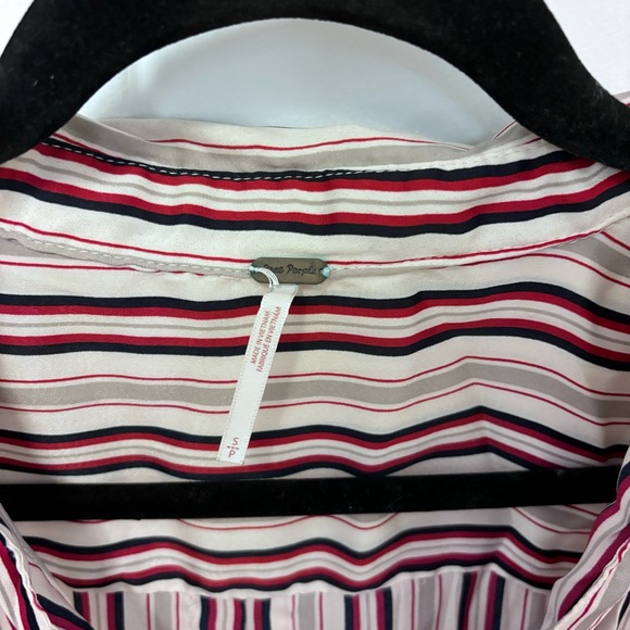 Free People White/Red Striped Button Down Shirt Women’s Size Small - Picture 3 of 7